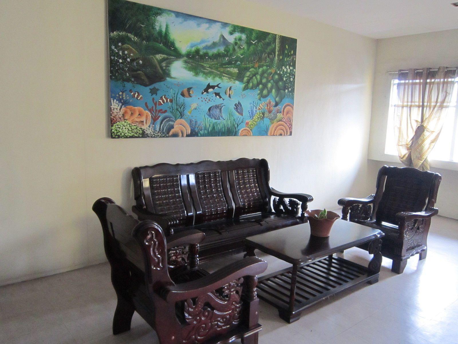 Middle Town Inn Bacolod Extérieur photo